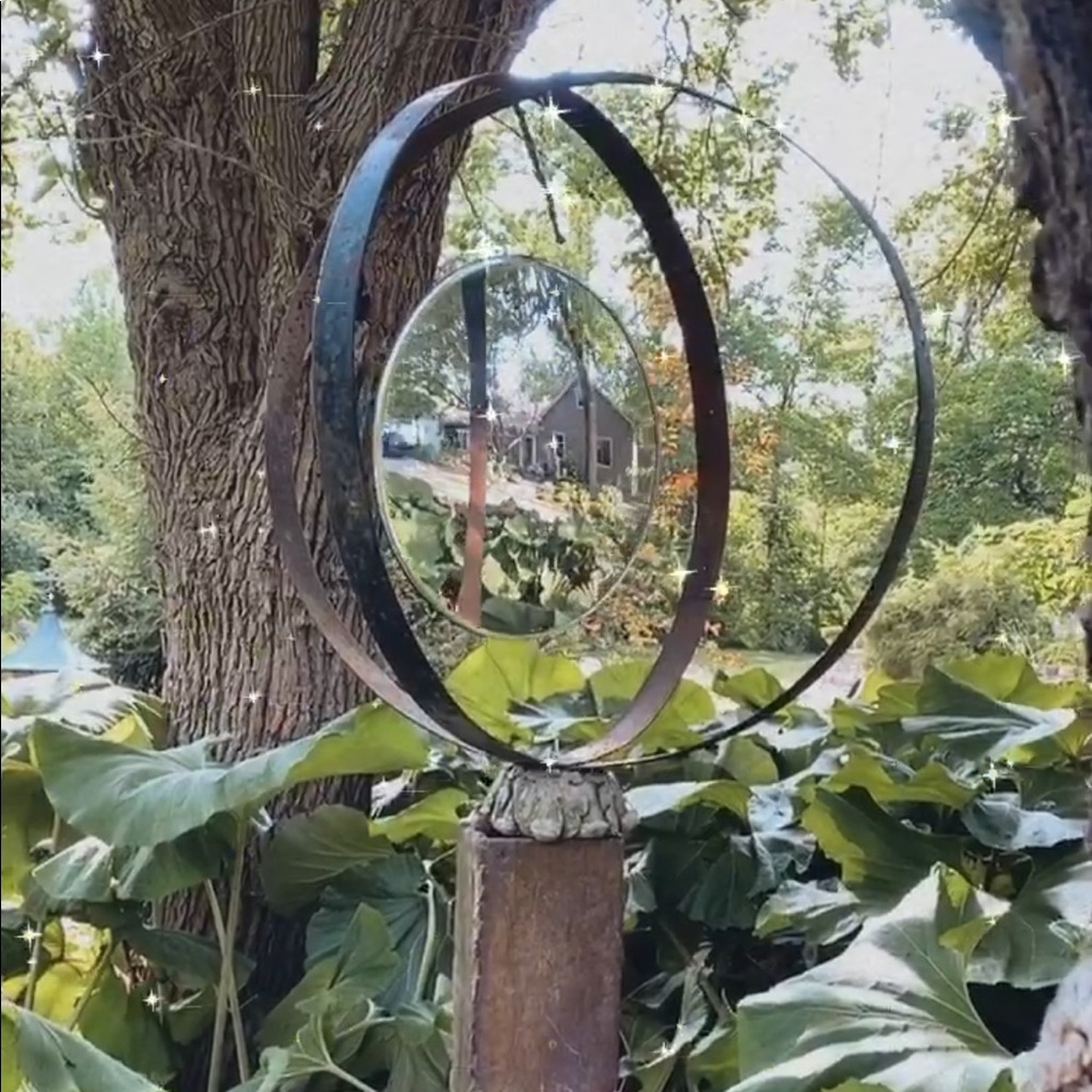 True - Picture 3 of 4